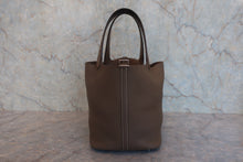 画像をギャラリービューアに読み込む, HERMES/エルメス ピコタンロックタッチMM トリヨンクレマンス/クロコダイル アリゲーター エトゥープ Y刻印 ハンドバッグ 800020104