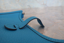 Load image into Gallery viewer, HERMES EVELYNE TPM Clemence leather Blue frida Y Engraving Shoulder bag 800070147