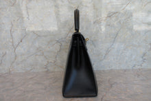 Load image into Gallery viewer, HERMES KELLY 28 Box carf leather  Black Hand bag 700070206