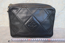 Load image into Gallery viewer, CHANEL CC mark fringe chain shoulder bag Lambskin Black/Gold hadware Shoulder bag 700120144