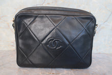 Load image into Gallery viewer, CHANEL CC mark fringe chain shoulder bag Lambskin Black/Gold hadware Shoulder bag 700120144