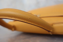將圖片載入圖庫檢視器 HERMES/エルメス ケリー28 クシュベル ジョーヌ □A刻印 ショルダーバッグ 800010149