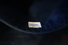 Load image into Gallery viewer, CHANEL CC mark fringe chain shoulder bag Lambskin Black/Gold hadware Shoulder bag 700120144