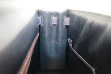 Load image into Gallery viewer, HERMES KELLY 28 Box carf leather Navy 〇U Engraving Shoulder bag 700100033