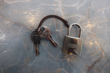 画像をギャラリービューアに読み込む, HERMES/エルメス ピコタンロックMMトレサージュ ヴォーエプソン ゴールド/ローズアザレ/オレンジ D刻印 ハンドバッグ 800020126