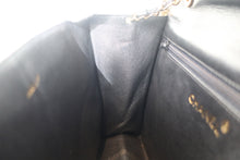 Load image into Gallery viewer, CHANEL Matelasse fringe chain shoulder bag Lambskin Black/Gold hadware Shoulder bag 700120145