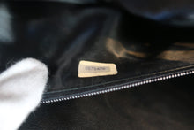 Load image into Gallery viewer, CHANEL Matelasse fringe chain shoulder bag Lambskin Black/Gold hadware Shoulder bag 700120145