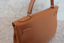 画像をギャラリービューアに読み込む, HERMES/エルメス ケリー32 クシュベル ゴールド □C刻印 ショルダーバッグ 700080124