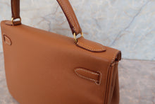 画像をギャラリービューアに読み込む, HERMES/エルメス ケリー32 クシュベル ゴールド □C刻印 ショルダーバッグ 700080124