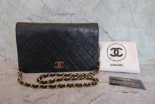 画像をギャラリービューアに読み込む, CHANEL/シャネル マトラッセプッシュロックチェーンショルダーバッグ ラムスキン ブラック/ゴールド金具 ショルダーバッグ 800050143