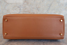 画像をギャラリービューアに読み込む, HERMES/エルメス ケリー32 クシュベル ゴールド □C刻印 ショルダーバッグ 700080124