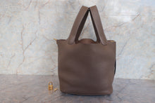 将图片加载到图库查看器,HERMES PICOTIN LOCK MM Clemence leather Etoupe gray C刻印 Hand bag 700120203