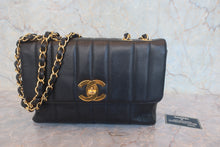 画像をギャラリービューアに読み込む, CHANEL/シャネル マドモアゼルチェーンショルダーバッグ キャビアスキン ブラック/ゴールド金具 ショルダーバッグ 800010176