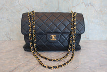 将图片加载到图库查看器,CHANEL/香奈儿 CF 双面 链条包 羊皮 Navy/Gold hadware(藏蓝色/金色金属) 肩背包 800040114