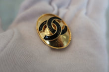 Load image into Gallery viewer, CHANEL CC mark earring Gold plate Gold Earring 600060101