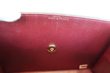 Load image into Gallery viewer, CHANEL 2.55 Chain shoulder bag Lambskin Black/Gold hadware Shoulder bag 700100004