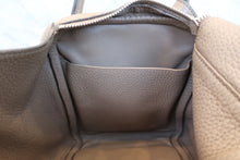 Load image into Gallery viewer, HERMES LINDY 30 Clemence leather Etoupe gray A Engraving Shoulder bag 800090016