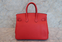 Load image into Gallery viewer, HERMES BIRKIN 25 Togo leather Rouge casaque □P Engraving Hand bag 700070177