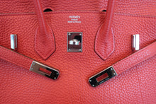 Load image into Gallery viewer, HERMES BIRKIN 25 Togo leather Rouge casaque □P Engraving Hand bag 700070177