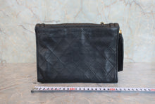 将图片加载到图库查看器,CHANEL/香奈儿 CF 流苏 链条包 羊皮 Black/Gold Hardware(黑色/金色金属) 肩背包 800070166