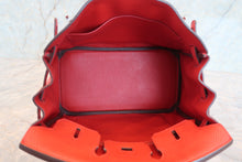 Load image into Gallery viewer, HERMES BIRKIN 25 Togo leather Rouge casaque □P Engraving Hand bag 700070177