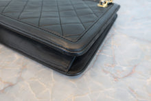Load image into Gallery viewer, CHANEL Matelasse fringe shoulder bag Lambskin Black/Gold hadware Shoulder bag 800040093