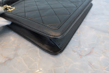 Load image into Gallery viewer, CHANEL Matelasse fringe shoulder bag Lambskin Black/Gold hadware Shoulder bag 800040093