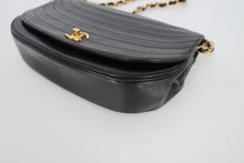 画像をギャラリービューアに読み込む, CHANEL/シャネル ココマークチェーンショルダーバッグ ラムスキン ブラック/ゴールド金具 ショルダーバッグ 800100177