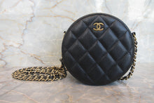 Load image into Gallery viewer, CHANEL Matelasse round chain shoulder bag Caviar skin Black/Gold hadware Shoulder bag 700070211