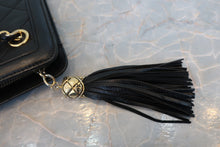 Load image into Gallery viewer, CHANEL Matelasse fringe shoulder bag Lambskin Black/Gold hadware Shoulder bag 800040093