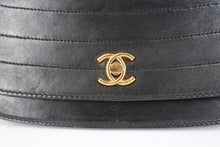 画像をギャラリービューアに読み込む, CHANEL/シャネル ココマークチェーンショルダーバッグ ラムスキン ブラック/ゴールド金具 ショルダーバッグ 800100177