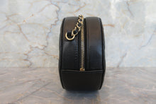 Load image into Gallery viewer, CHANEL Matelasse round chain shoulder bag Caviar skin Black/Gold hadware Shoulder bag 700070211