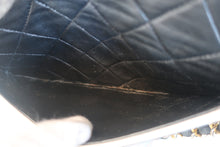 画像をギャラリービューアに読み込む, CHANEL/シャネル マトラッセバイカラーチェーンショルダーバッグ ラムスキン ブラック/ホワイト/ゴールド金具 ショルダーバッグ 800020245