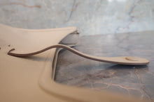 Load image into Gallery viewer, HERMES EVELYNE 3PM Epsom leather Craie X Engraving Shoulder bag 700120129