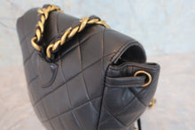 将图片加载到图库查看器,CHANEL/香奈儿 CF 链背包 羊皮 Black/Gold Hardware(黑色/金色金属) 背包 800070104