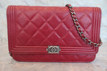 画像をギャラリービューアに読み込む, CHANEL/シャネル ボーイシャネルチェーンウォレット キャビアスキン レッド/シルバー金具 ショルダーバッグ 800010180