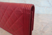 画像をギャラリービューアに読み込む, CHANEL/シャネル ボーイシャネルチェーンウォレット キャビアスキン レッド/シルバー金具 ショルダーバッグ 800010180