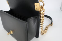 画像をギャラリービューアに読み込む, CHANEL/シャネル ボーイシャネルチェーンショルダーバッグ キャビアスキン ブラック/ゴールド金具 ショルダーバッグ 800100058
