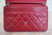 画像をギャラリービューアに読み込む, CHANEL/シャネル ボーイシャネルチェーンウォレット キャビアスキン レッド/シルバー金具 ショルダーバッグ 800010180