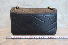 Load image into Gallery viewer, CHANEL Bias stitch chain shoulder bag Lambskin Black/Gold hadware Shoulder bag 800080226