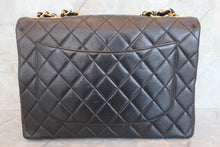 Load image into Gallery viewer, CHANEL Medium Matelasse single flap chain shoulder bag Lambskin Black/Gold hadware Shoulder bag 700060182