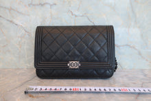 将图片加载到图库查看器,CHANEL/香奈儿 Leboy WOC 荔枝皮 Black/Silver Hardware(黑色/银色金属) 肩背包 800070150