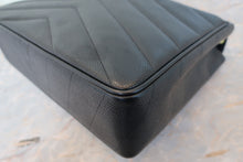 Load image into Gallery viewer, CHANEL  V-Stitch chain shoulder bag Caviar skin Black/Gold hadware Shoulder bag 700100026