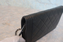 将图片加载到图库查看器,CHANEL/香奈儿 Leboy WOC 荔枝皮 Black/Silver Hardware(黑色/银色金属) 肩背包 800070150
