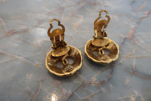 Load image into Gallery viewer, CHANEL CC mark earring Gold plate Gold Earring 500110144