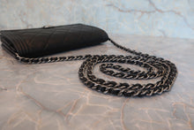 将图片加载到图库查看器,CHANEL/香奈儿 Leboy WOC 荔枝皮 Black/Silver Hardware(黑色/银色金属) 肩背包 800070150