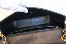 Load image into Gallery viewer, CHANEL  V-Stitch chain shoulder bag Caviar skin Black/Gold hadware Shoulder bag 700100026