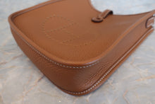 画像をギャラリービューアに読み込む, HERMES/エルメス エブリンTPM トリヨンクレマンス ゴールド U刻印 ショルダーバッグ 700080206