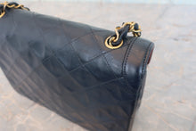 Load image into Gallery viewer, CHANEL Matelasse chain shoulder bag Lambskin Navy/Gold hadware Shoulder bag 800040085