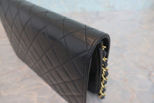 画像をギャラリービューアに読み込む, CHANEL/シャネル マトラッセプッシュロックチェーンショルダーバッグ ラムスキン ブラック/ゴールド金具 ショルダーバッグ 800070033